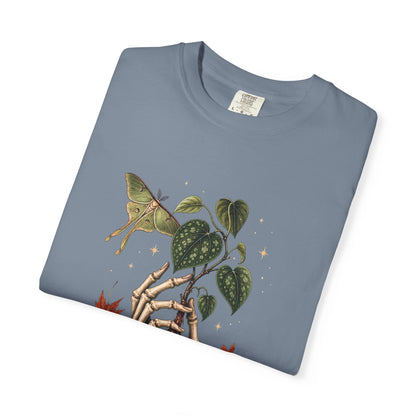 Skeleton Hand Hoya T-Shirt in Black