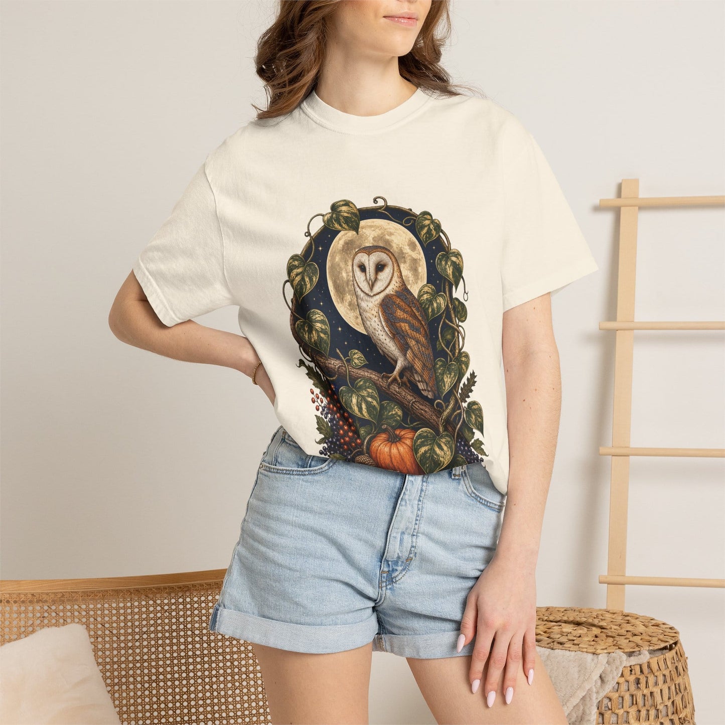 Owl and Pothos T-Shirt in Seafoam