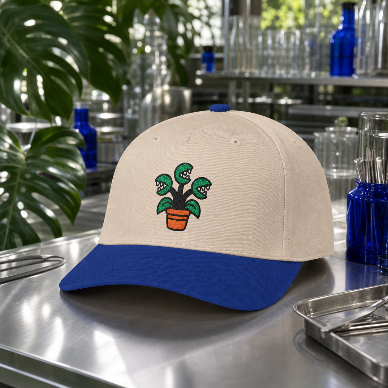 Creep It Growing embroidered hat in Royal / Natural