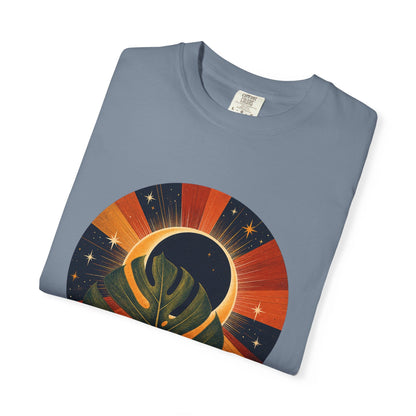 Botanical Vibes T-Shirt Black / S Retro Monstera Eclipse T-Shirt - Vintage Botanical Art