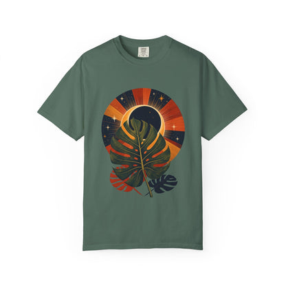 Botanical Vibes T-Shirt Ivory / XL Retro Monstera Eclipse T-Shirt - Vintage Botanical Art