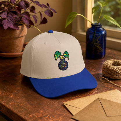 Witch's Pothos Cuttings embroidered hat in Royal / Natural